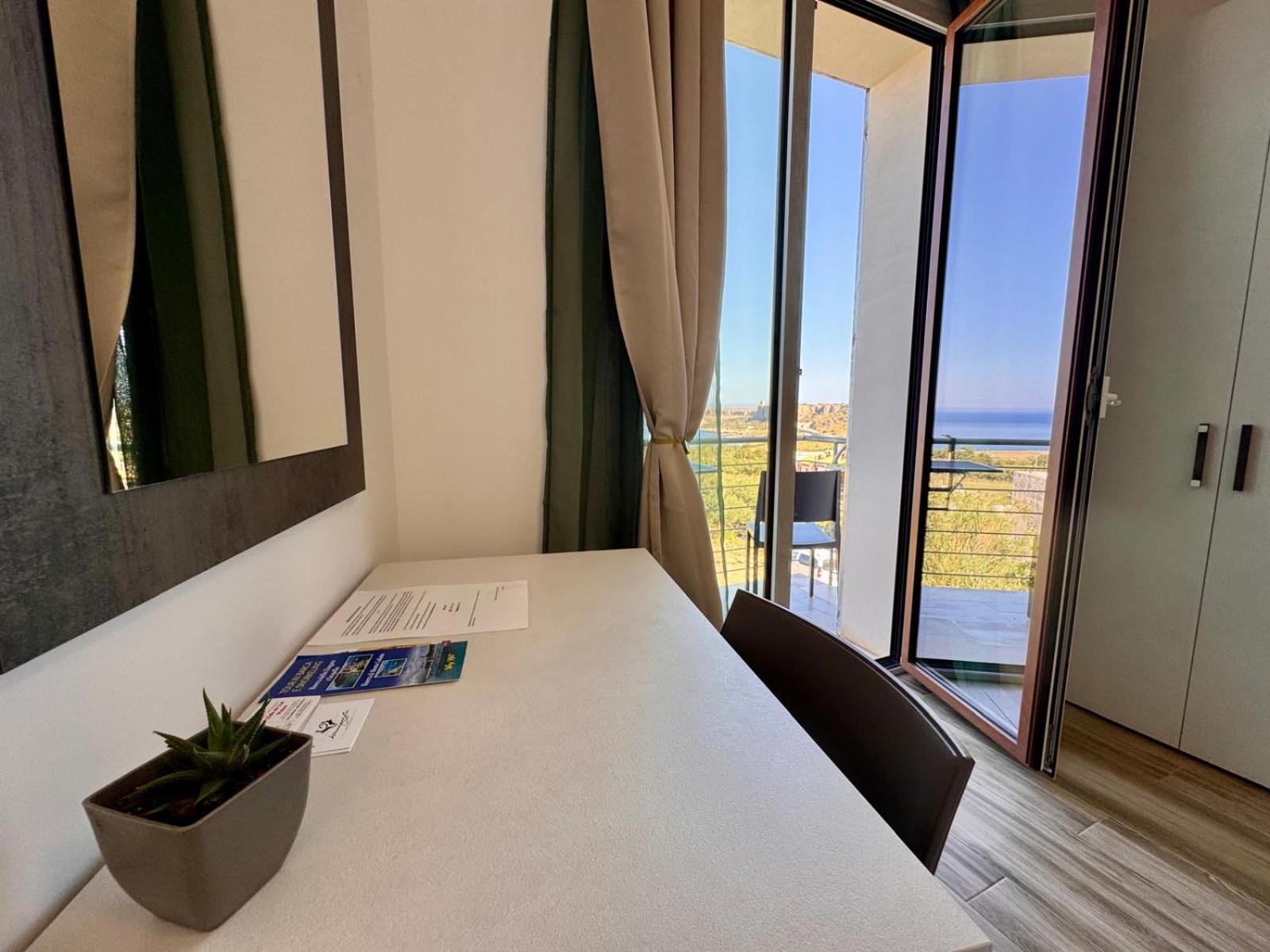 Stella Del Sud Makari Bed & Breakfast